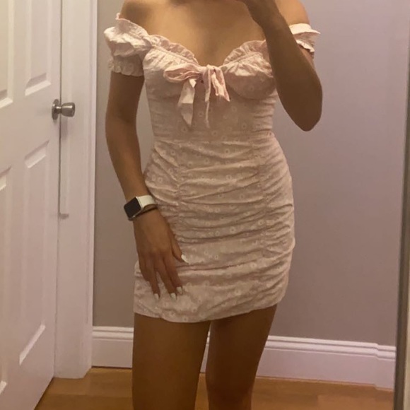 Princess Polly Dress - Picture 2 of 2